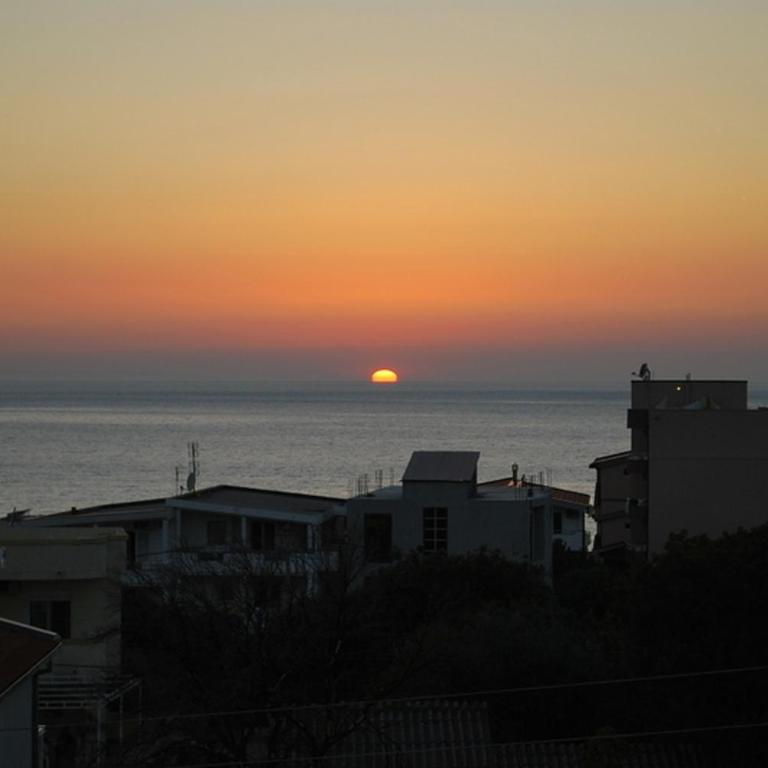 Apartments Stevanović - Studio with Sea View - 8