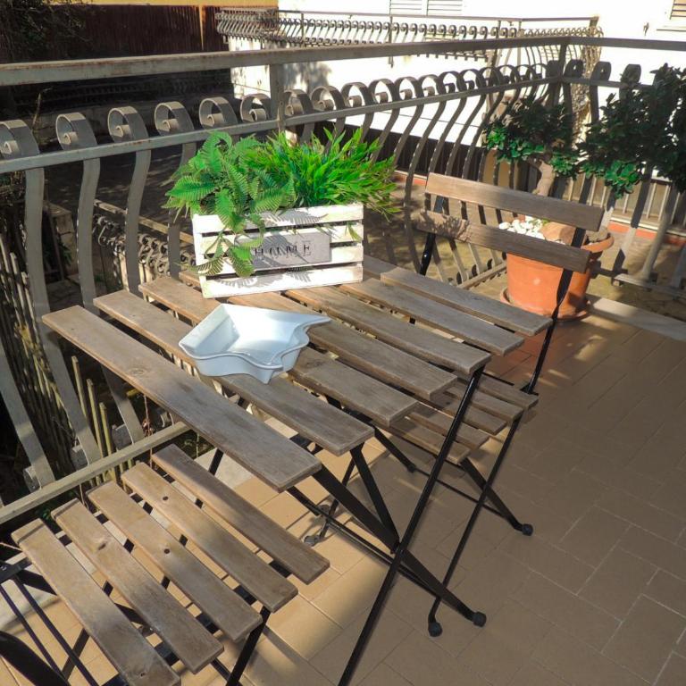 Dolphin House - Two-Bedroom Apartment - 20