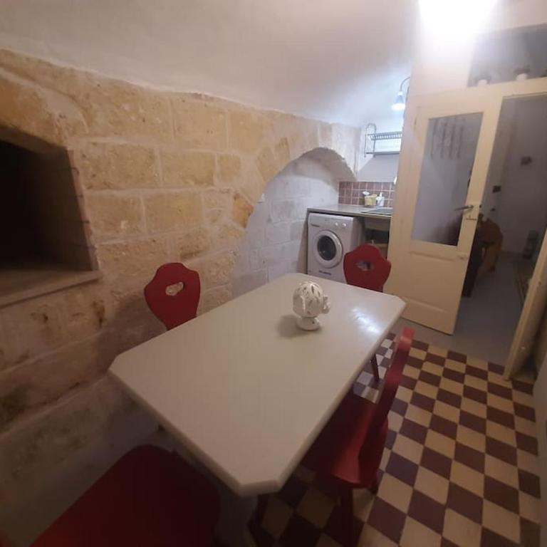 Al porticciolo - One-Bedroom Apartment - 7