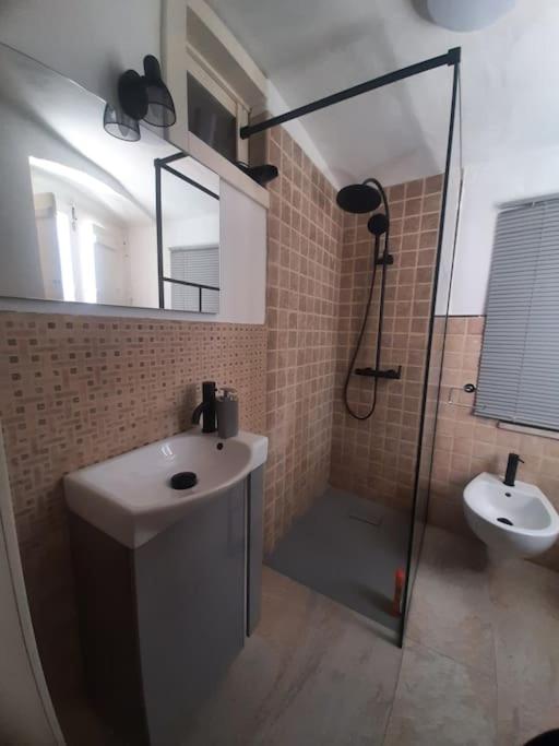 Al porticciolo - One-Bedroom Apartment - 12