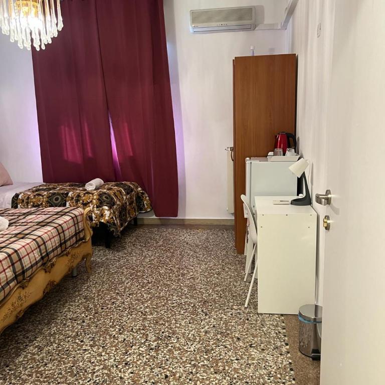 S Marco Apartments - Urban Boutique & Venice Link - Double Room with Extra Bed - 2