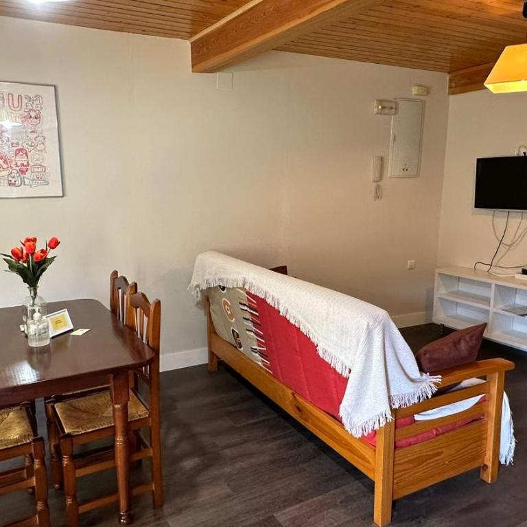 Alojamiento Turístico la Moneda de Huecar - Apartamento de 2 dormitorios (4 adultos) - 2