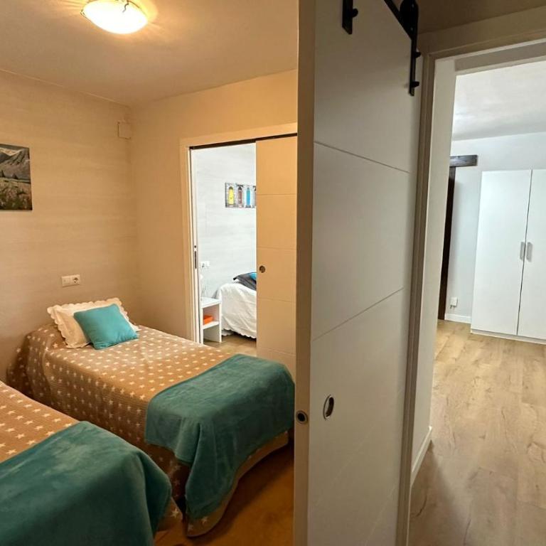 Alojamiento Turístico la Moneda de Huecar - Apartamento de 2 dormitorios (4 adultos) - 10