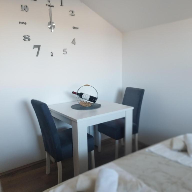 Apartmani Pivac 1 - One-Bedroom Apartment - 2