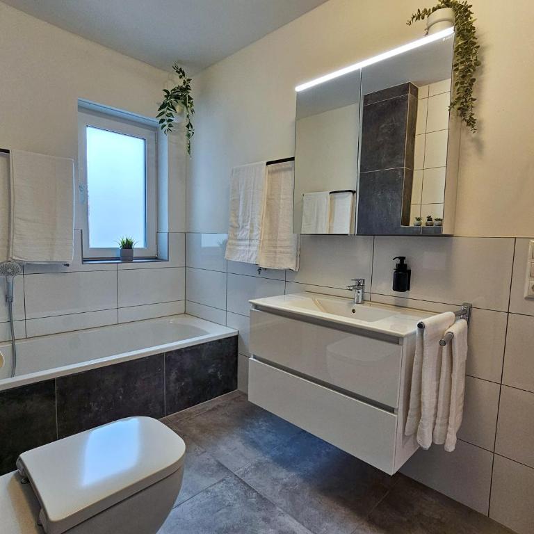 BETTER l modern apartment l Tischkicker - Apartment mit 3 Schlafzimmern - 32