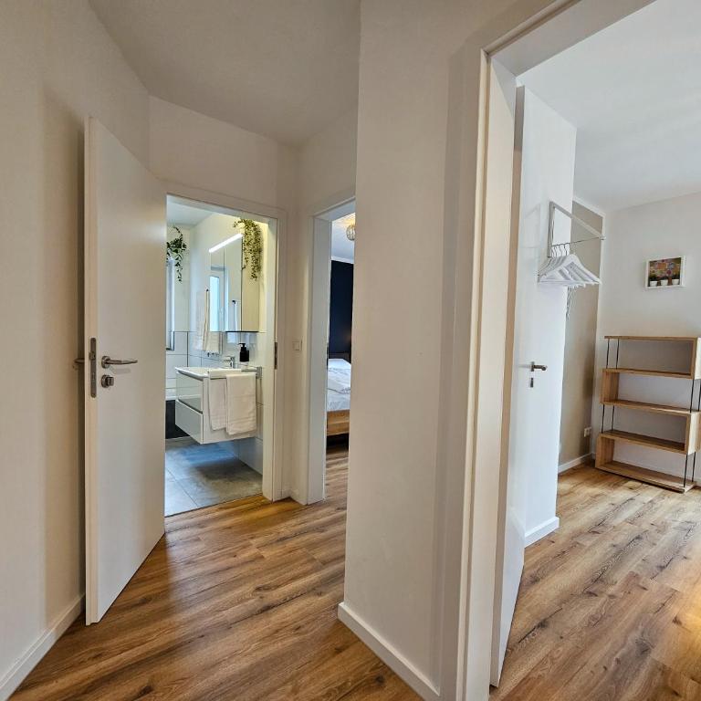 BETTER l modern apartment l Tischkicker - Apartment mit 3 Schlafzimmern - 41