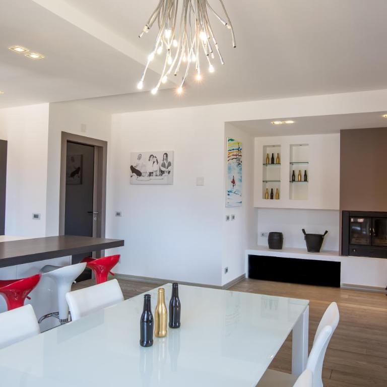 Luxury Apartment Val di Monte - Appartamento con 2 Camere da Letto - 11