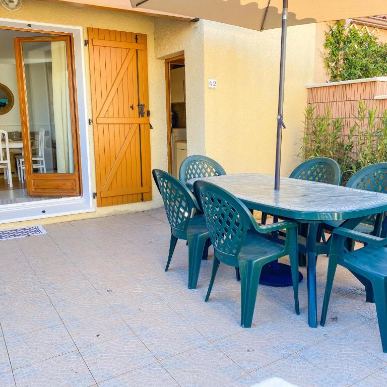 Dydy Haven - maison de vacances à Vias plage, piscine, mer et climatisation - Maison 2 Chambres - 14