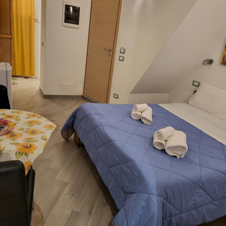 Brezza Marina - Large Double Room - 5