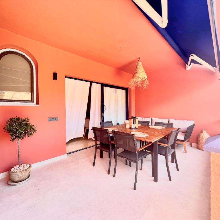 Casa privada con jacuzzi en Meloneras 7 huéspedes, terraza exclusiva - Casa Vacacional de 3 dormitorios - 8