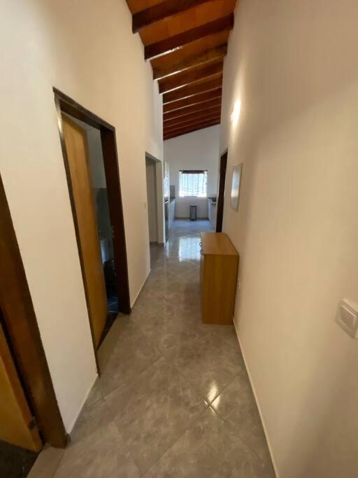 Lake view, comfort, close to the city, easy access - Casa de 2 dormitorios - 25