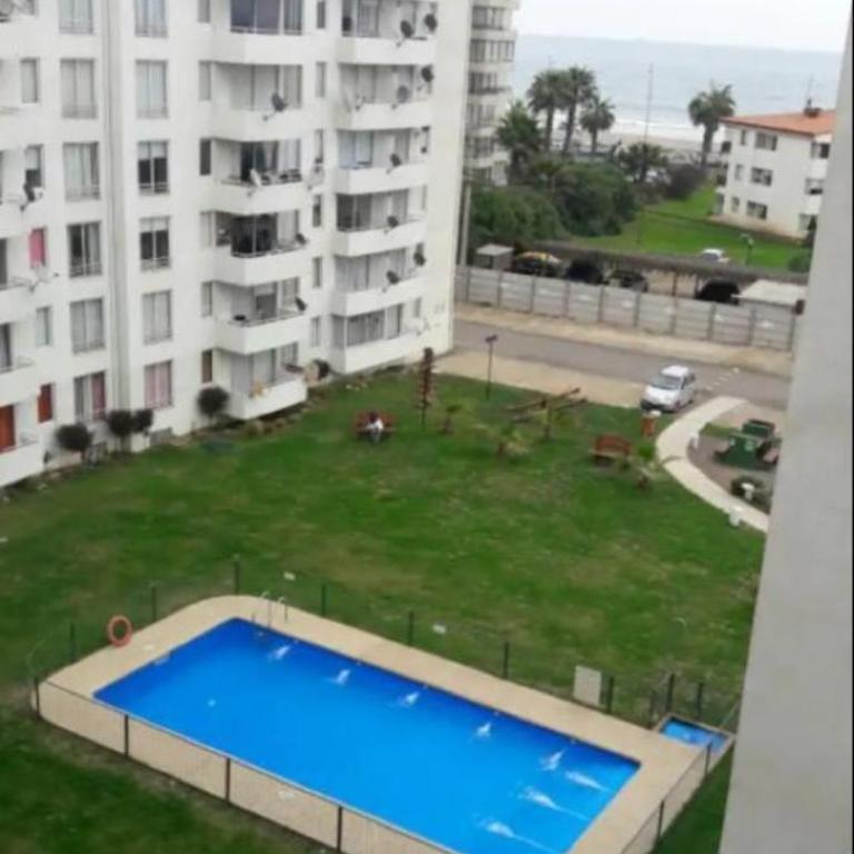 cerca de Enjoy a pasos de la playa - Three-Bedroom Apartment - 1