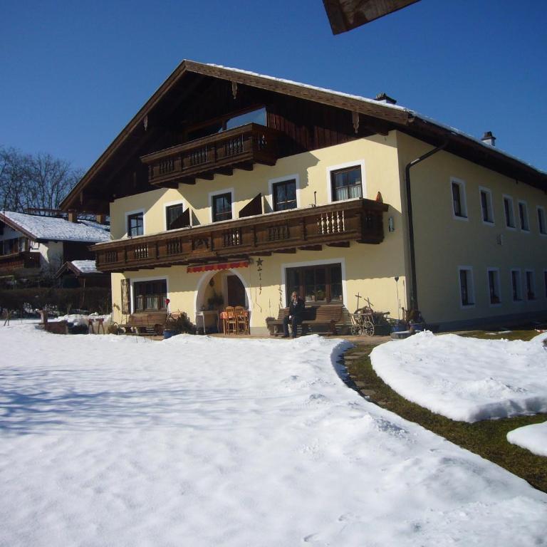 Ferienwohnungen im Alpengästehaus Marzoll - Bad Reichenhall, Adults only, keine Haustiere - Apartment mit Blick auf die Berge - 6