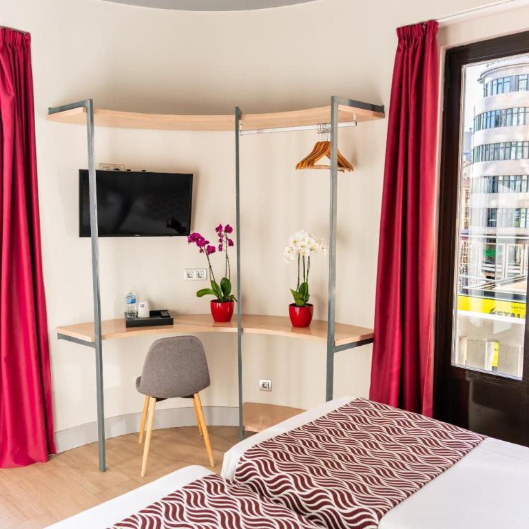 Hostal Juliette-Gran Vía - Standard Twin Room - 5