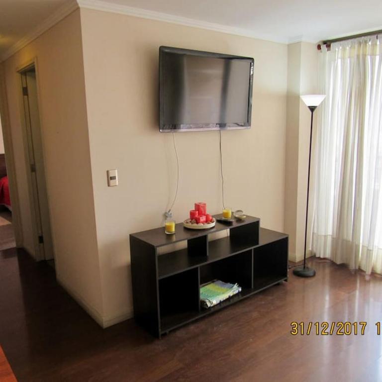 Gran Ubicacion, Estacionamiento y Piscina - Two-Bedroom Apartment - 5
