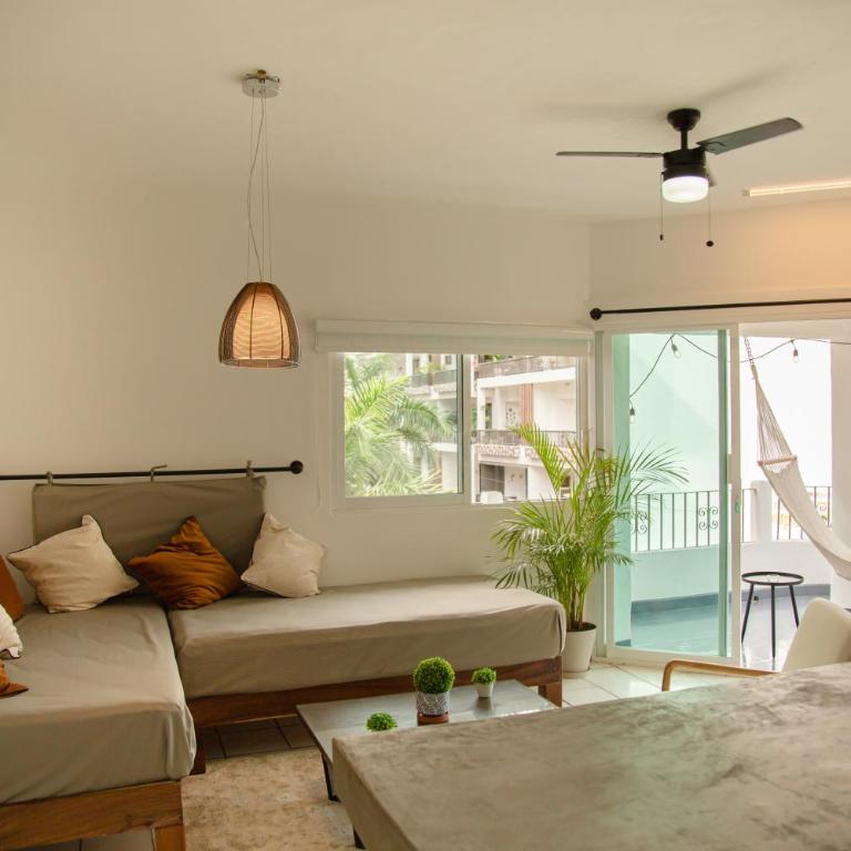 Casa Carranza - Romantic Zone Suites - Deluxe Apartment - 32