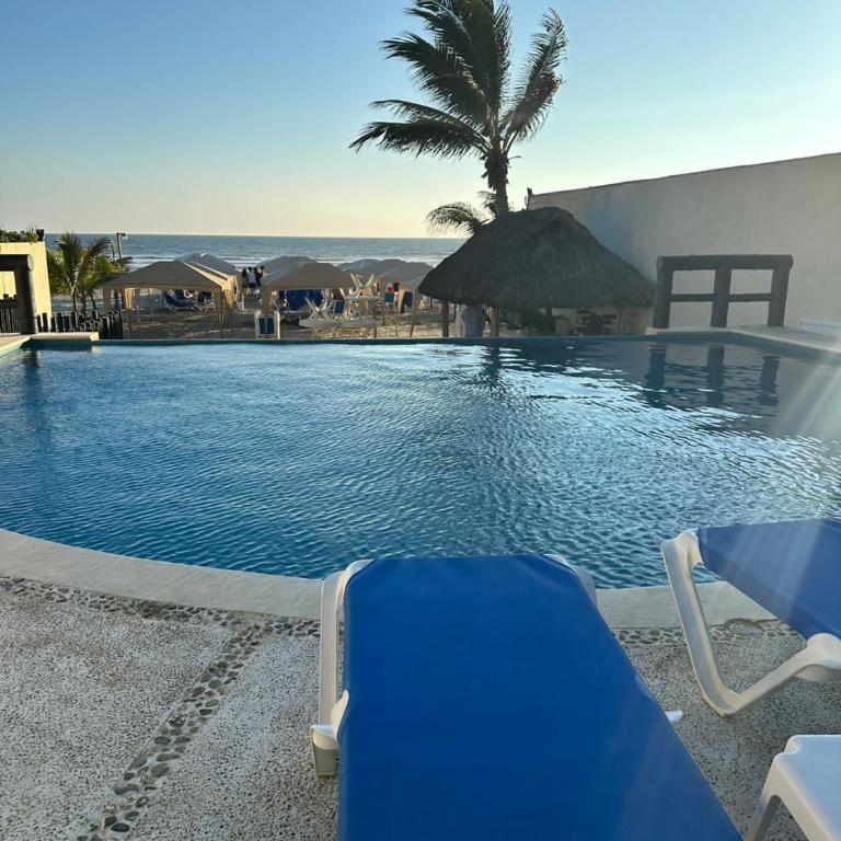 Amplio PH con club de playa privado - Apartamento - 12