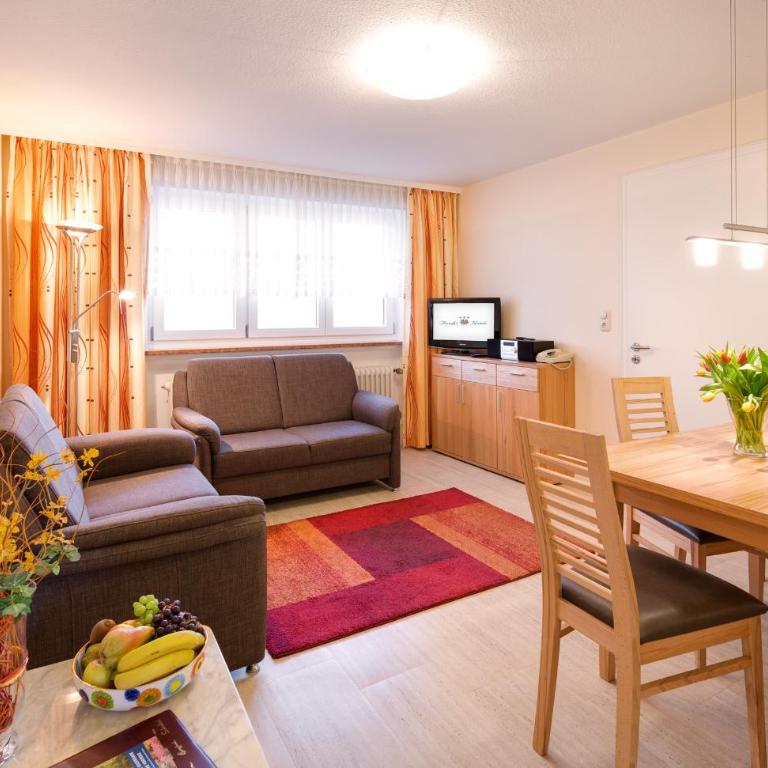 Hotel Bergfried & Schönblick - Apartment mit 2 Schlafzimmern - 1