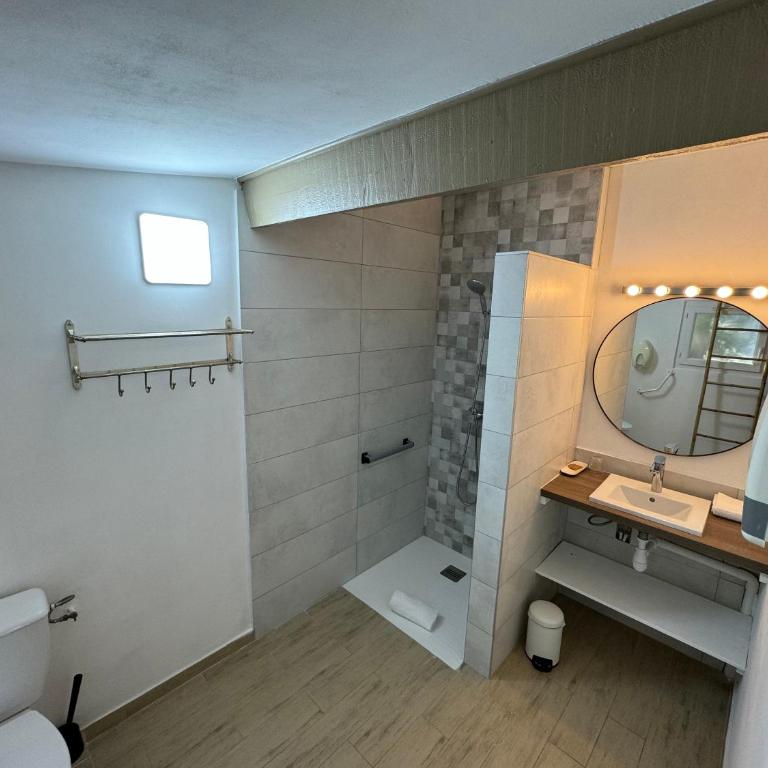 Mas Des Salicornes - Chambre Double Privilège - Accessible aux Personnes à Mobilité Réduite - 6