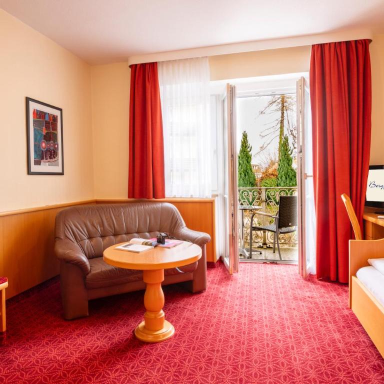 Hotel Bergfried & Schönblick - Deluxe Einzelzimmer mit Balkon - 2