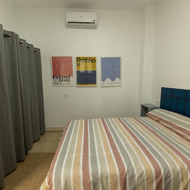 Lemon House Share and Enjoy - Double Room with Shared Bathroom - 3