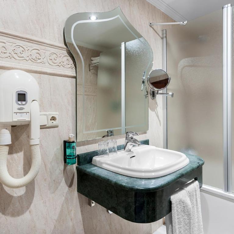 Hotel Boutique Las Almenas by Maxi Hoteles - Standard Double Room - 4