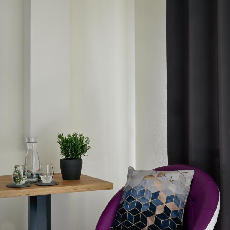ALPHAtauern Health Resort - Adults Only 15 plus - Comfort Doppelzimmer mit Balkon - 5