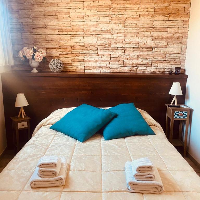 Isolabella - Camera Matrimoniale/Doppia con Letti Singoli con Bagno Privato - 5