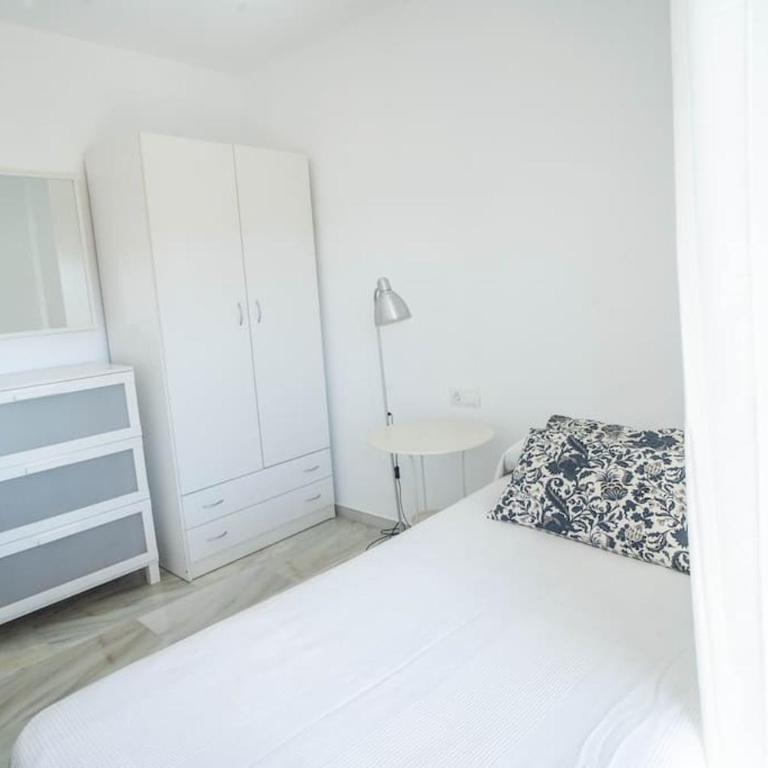 Spacious three bedroom penthouse - Penthouse Apartment - 15