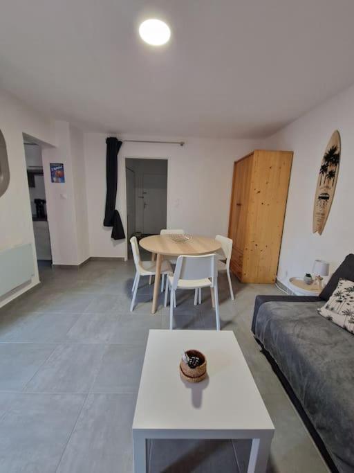 Rez-de-jardin sous pins et plage - Apartment mit 1 Schlafzimmer - 13