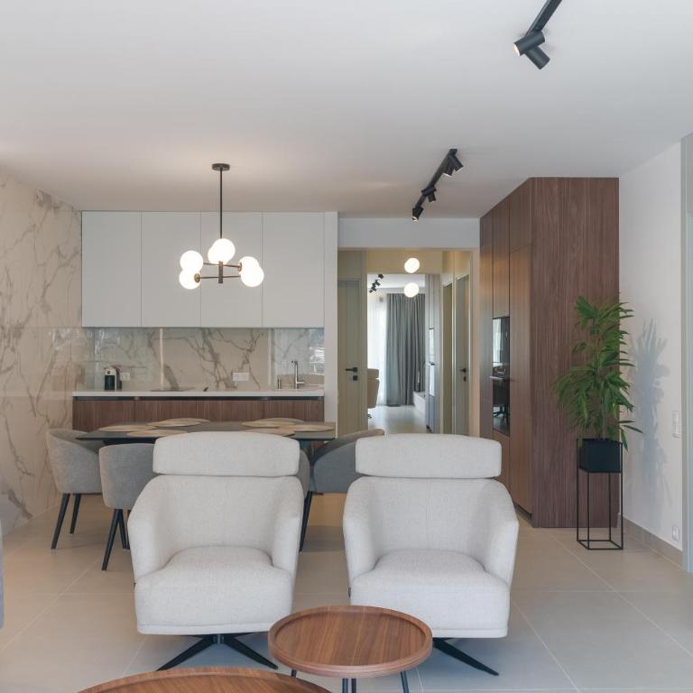Vista Premium Apartment - Two-Bedroom Apartment - 16