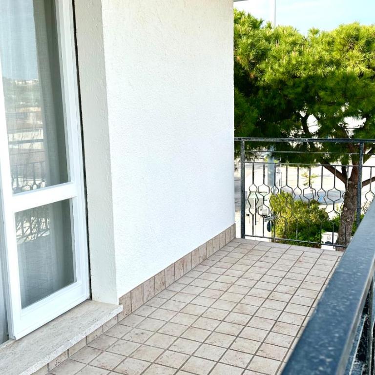 Marcelli, trilocale ristrutturato con terrazzo vista mare - Two-Bedroom Apartment - 28