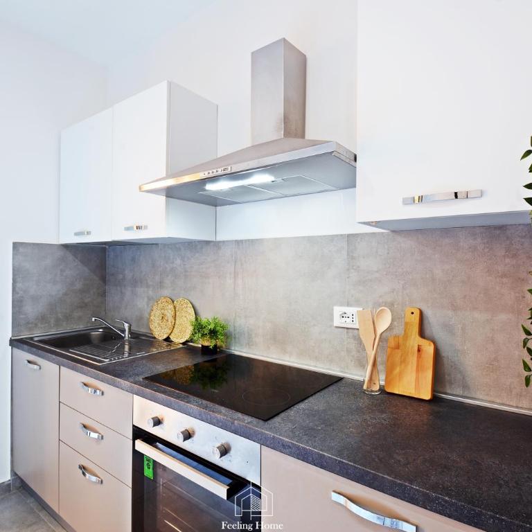 Martha's - One-Bedroom Apartment - 9