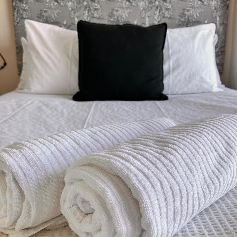 Boogalow Hostel - Double Room with Sea View - 2