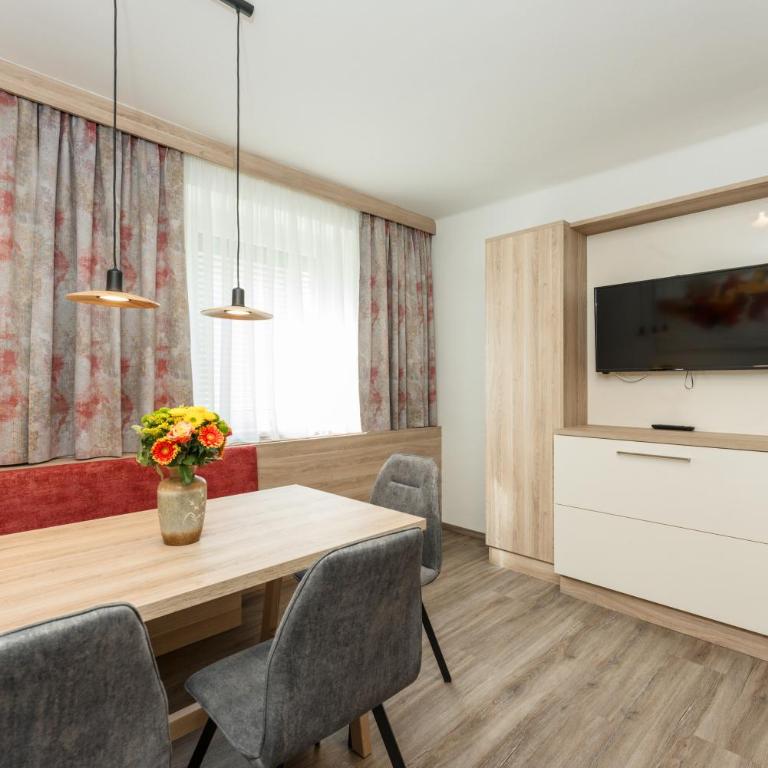 Linz SUNNY - Comfort Apartment mit 1 Schlafzimmer - 2