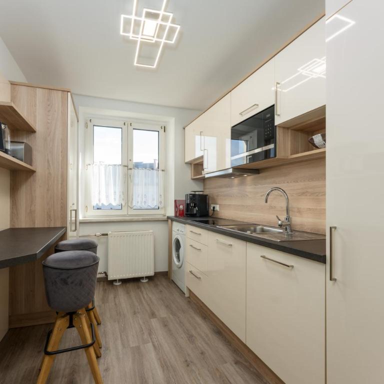 Linz CITY - Apartment mit 2 Schlafzimmern - 10