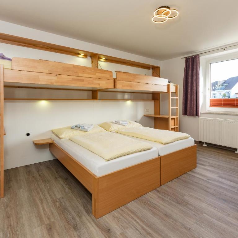 Linz CITY - Apartment mit 2 Schlafzimmern - 17