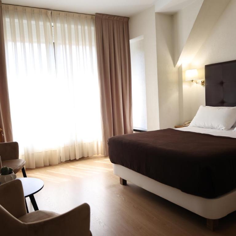 Hotel Maruxia *** Superior - Habitación Doble Estándar - 3