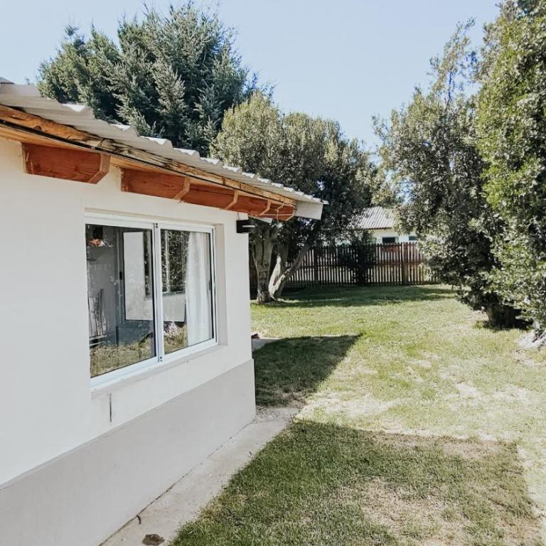 Casa con jardín y vista a la montaña! - Casa de 3 dormitorios - 50