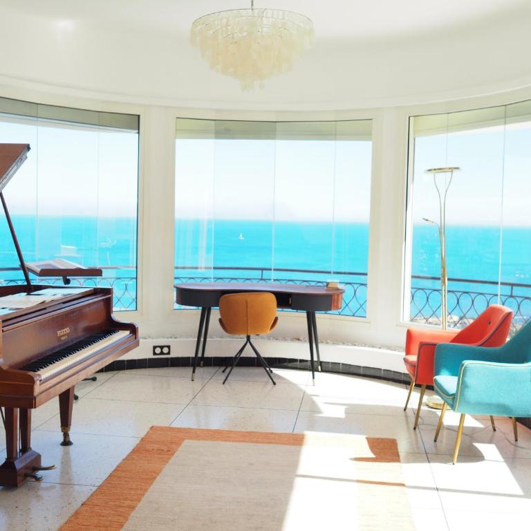 Villa with DREAM VIEW and SWIMMING POOL!! - Villa - 4