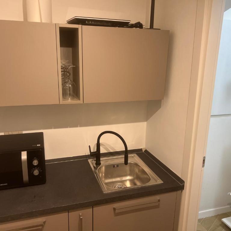 Rome luxury blue suites- IMPERIAL - Appartamento con 1 Camera da Letto - 9