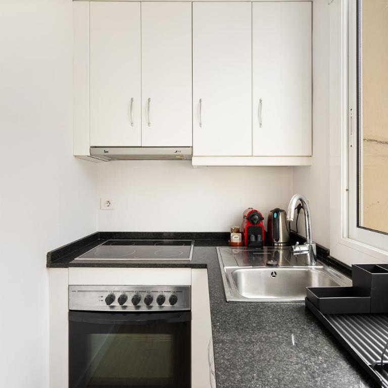 Lodging Apartments Barceloneta Beach Studio 42 - One-Bedroom Apartment - 14