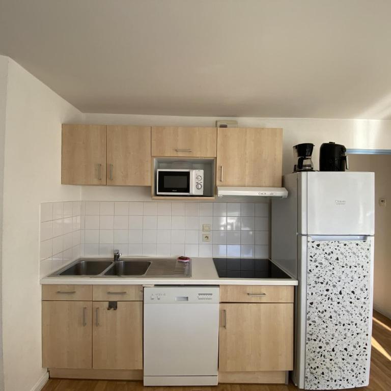 Le Souvenir Intemporel - Appartement avec Piscine Parking - Appartamento con Vista Piscina - 11
