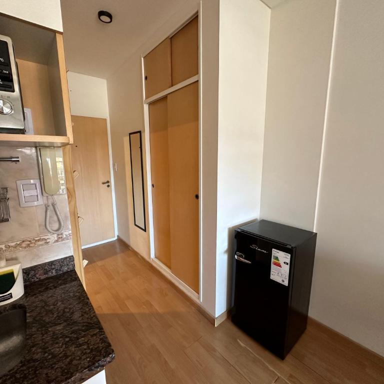 Charming & Comfy Almagro Gem: Balcony ~ Double Bed - One-Bedroom Apartment - 16