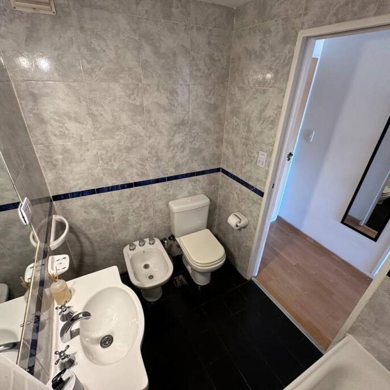 Charming & Comfy Almagro Gem: Balcony ~ Double Bed - One-Bedroom Apartment - 24