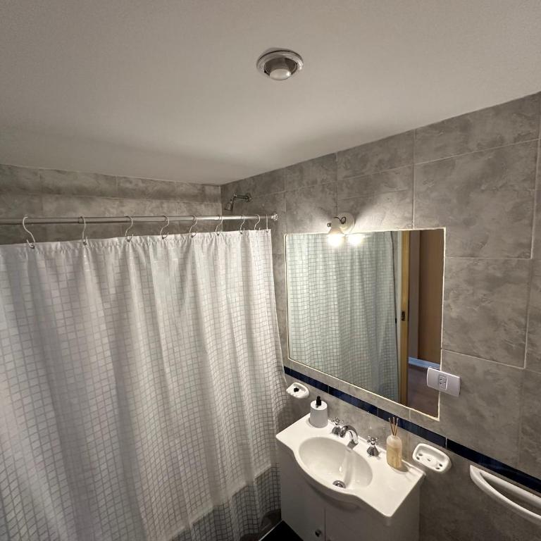 Charming & Comfy Almagro Gem: Balcony ~ Double Bed - One-Bedroom Apartment - 39