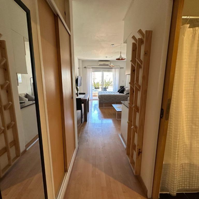 Charming & Comfy Almagro Gem: Balcony ~ Double Bed - One-Bedroom Apartment - 45