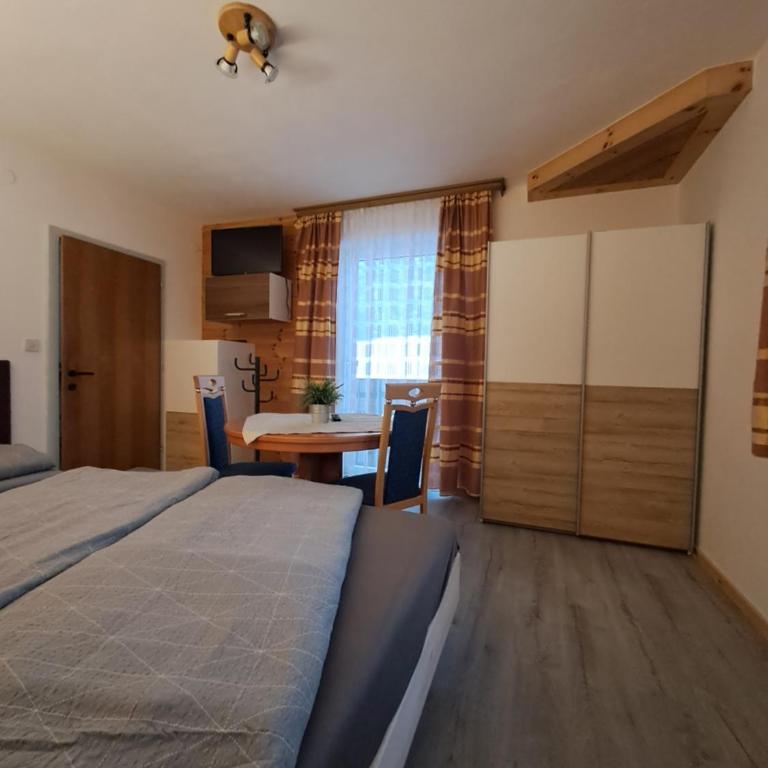 Haus Wallinger - Apartment mit Blick auf die Berge - 4