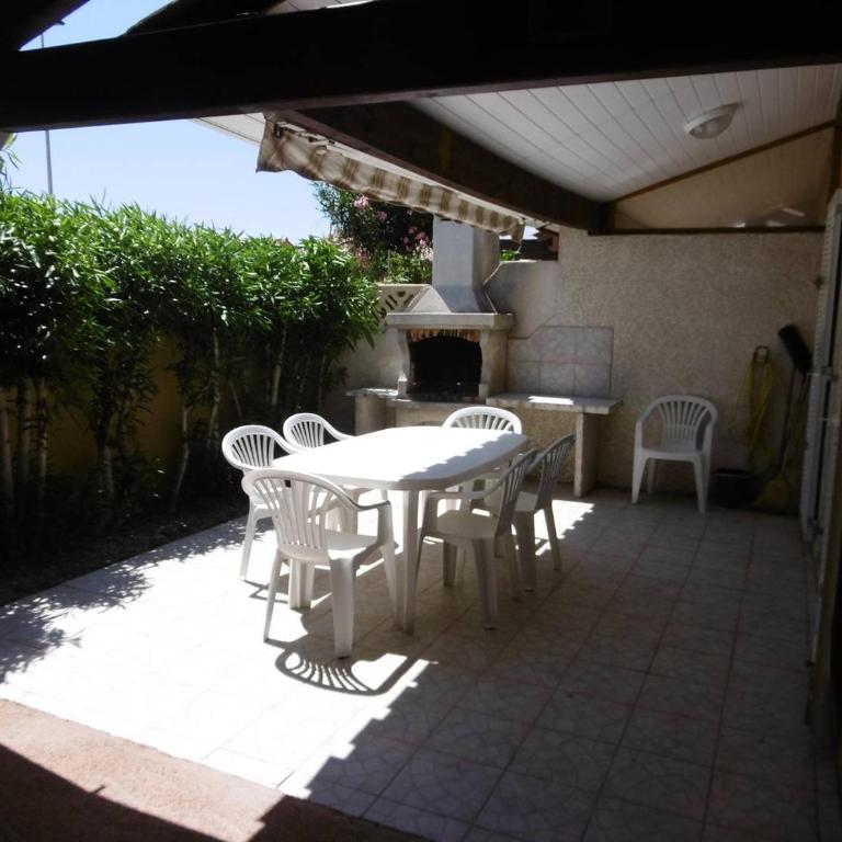 HOLIDAYLAND 302 VILLA T3 MEZZANINE 8 couchages climatisé NARBONNE PLAGE - Maison 2 Chambres - 2