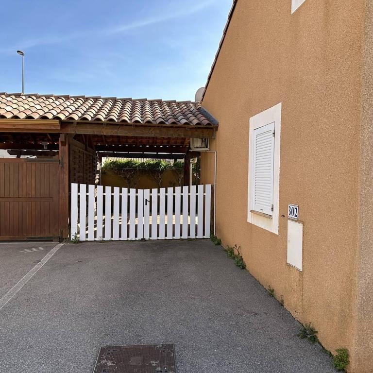 HOLIDAYLAND 302 VILLA T3 MEZZANINE 8 couchages climatisé NARBONNE PLAGE - Maison 2 Chambres - 14